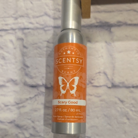 Scentsy Other - Scentsy Scary Good Orange and Silver Spray
